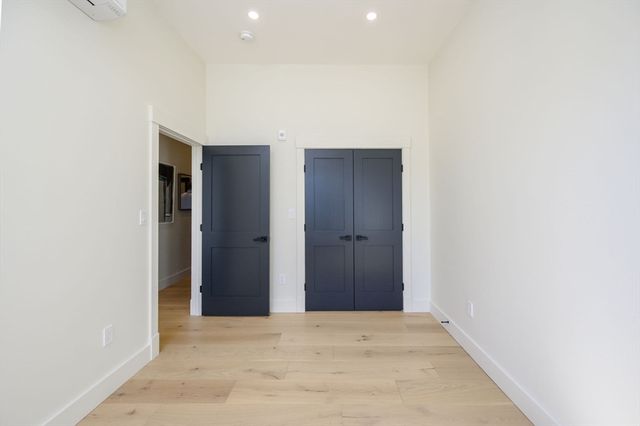 21 Tanglewood Road 1, Boston, MA 02124