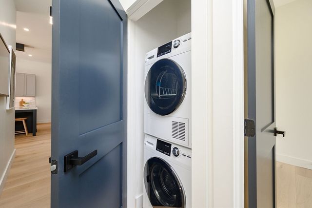 21 Tanglewood Road 1, Boston, MA 02124