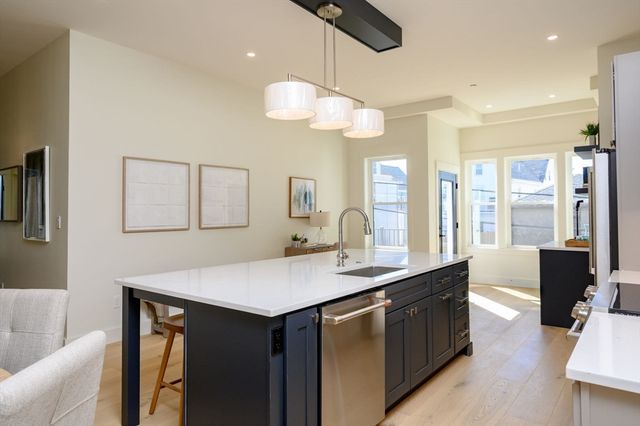 21 Tanglewood Road 1, Boston, MA 02124