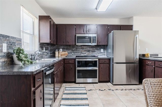 4864 CEDAR VIEW DRIVE, Mulberry, FL 33860