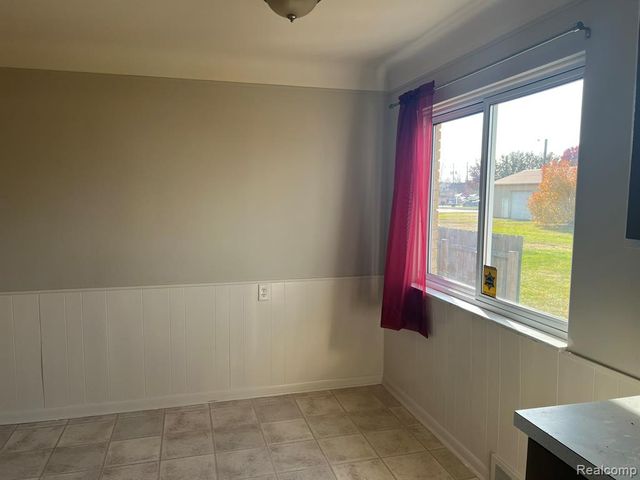 49633 Hayes Road, Shelby Twp, MI 48315