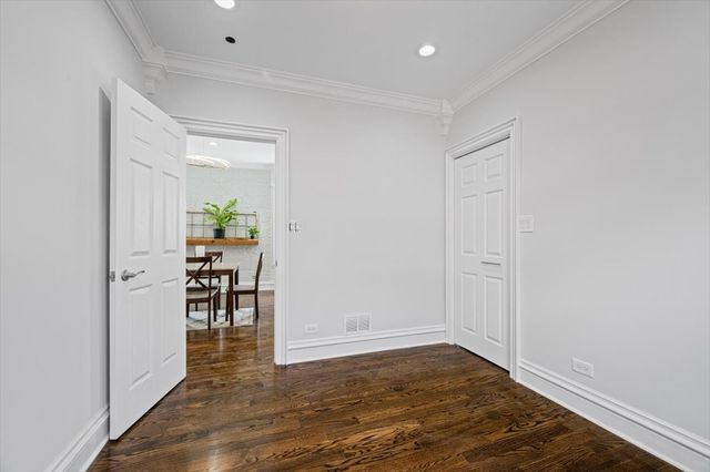 135 S 19th Avenue, Maywood, IL 60153