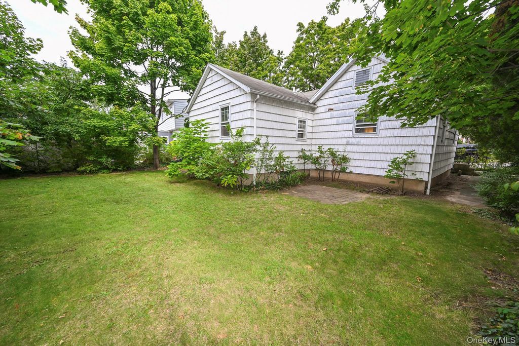41 Porter Street, Elmont, NY 11003 — photo 2