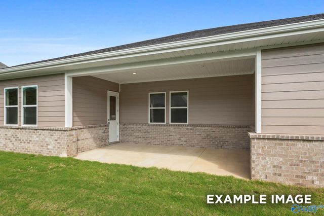 7525 Speckle Belly Boulevard, Owens Cross Roads, AL 35763