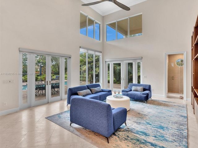 3849 Gulfstream Way, Davie, FL 33328
