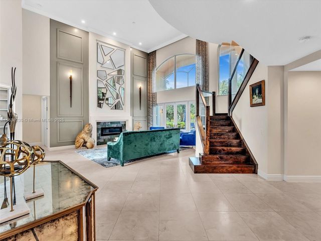 3849 Gulfstream Way, Davie, FL 33328