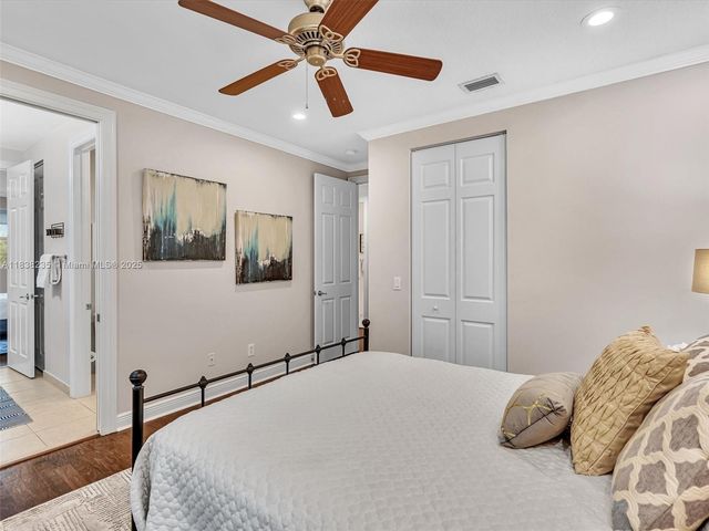 3849 Gulfstream Way, Davie, FL 33328