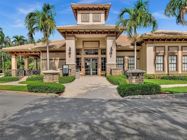 3849 Gulfstream Way, Davie, FL 33328