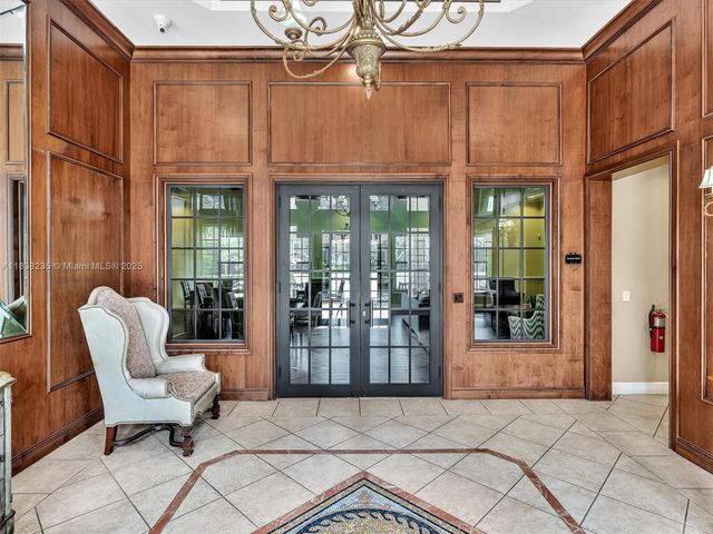 3849 Gulfstream Way, Davie, FL 33328