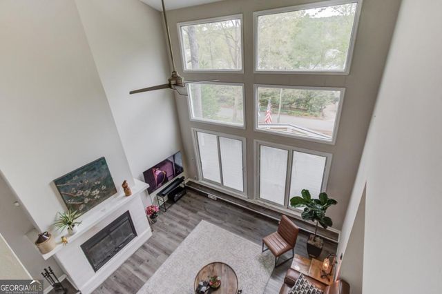 8515 Lake Drive, Snellville, GA 30039