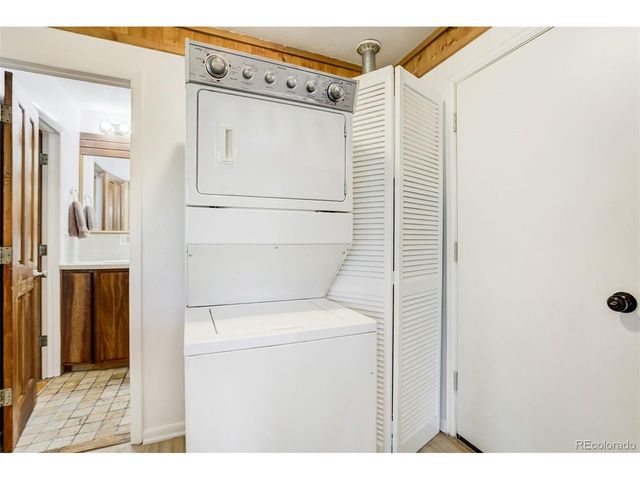 8680 London Ln, Conifer, CO 80433
