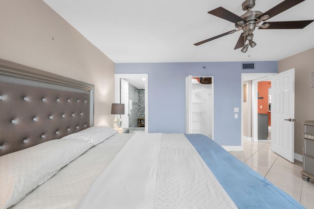 14475 Strathmore Lane 602, Delray Beach, FL 33446