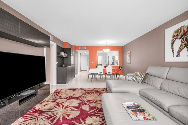 14475 Strathmore Lane 602, Delray Beach, FL 33446