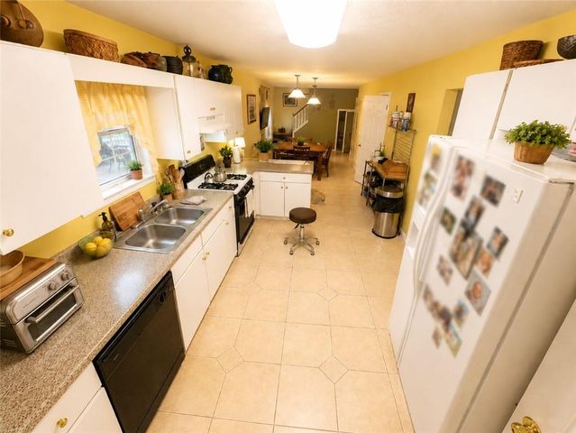 6366 Conisburgh Lane, Stone Mountain, GA 30087