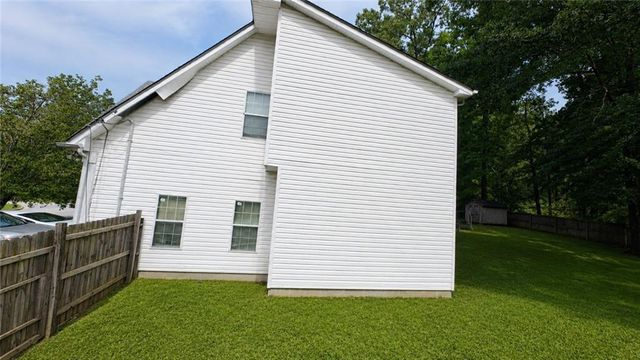6366 Conisburgh Lane, Stone Mountain, GA 30087