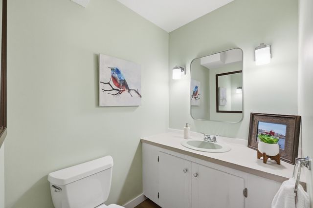 36 Goldenview Drive, West Springfield, MA 01089