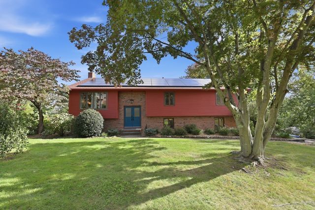 36 Goldenview Drive, West Springfield, MA 01089