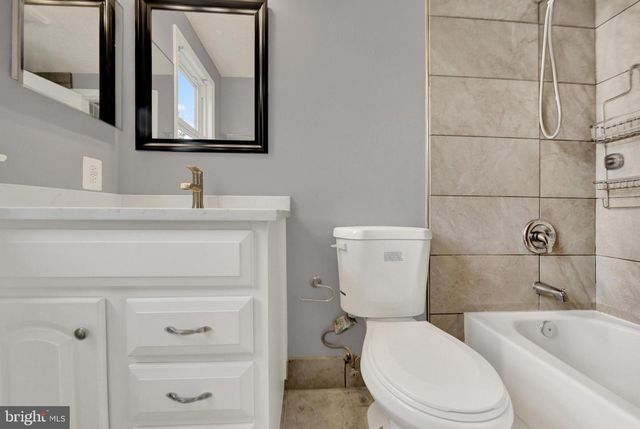 3806 PINEDALE DR, Baltimore, MD 21236