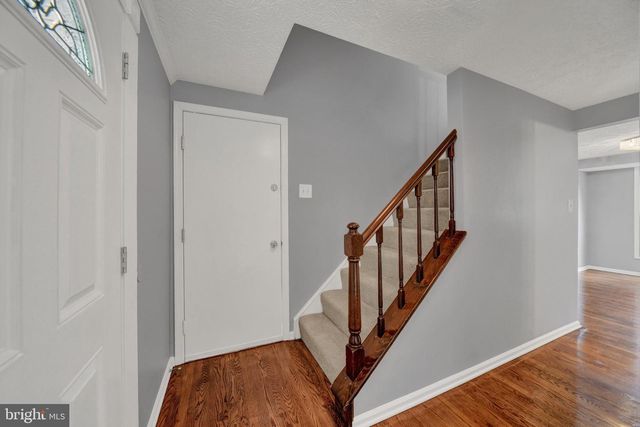 3806 PINEDALE DR, Baltimore, MD 21236