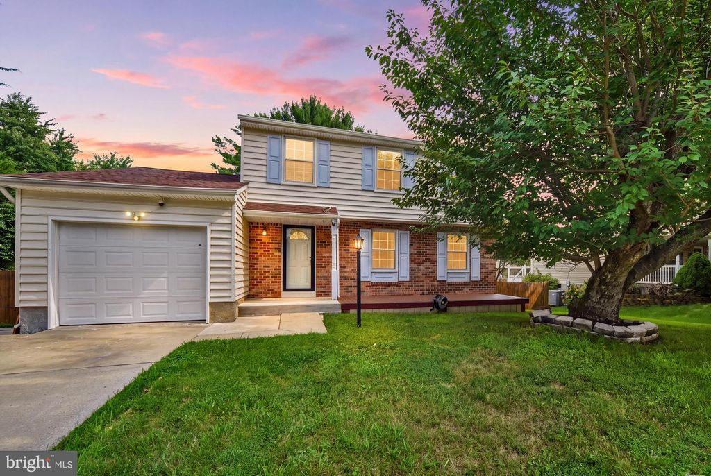 3806 PINEDALE DR, Baltimore, MD 21236
