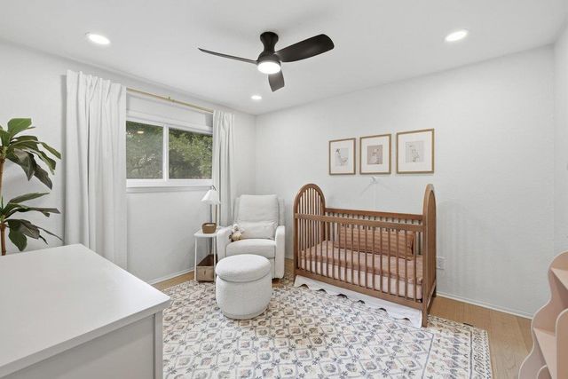 5017 Trail West DR, Austin, TX 78735