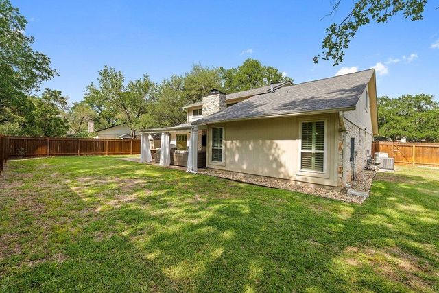 5017 Trail West DR, Austin, TX 78735