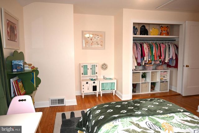 514 SPRINGVIEW LN, Springfield, PA 19064