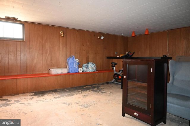 514 SPRINGVIEW LN, Springfield, PA 19064