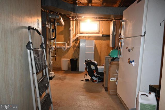 514 SPRINGVIEW LN, Springfield, PA 19064