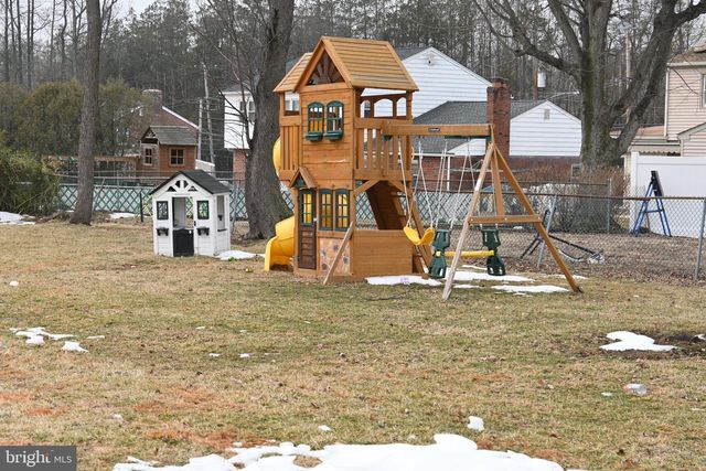 514 SPRINGVIEW LN, Springfield, PA 19064