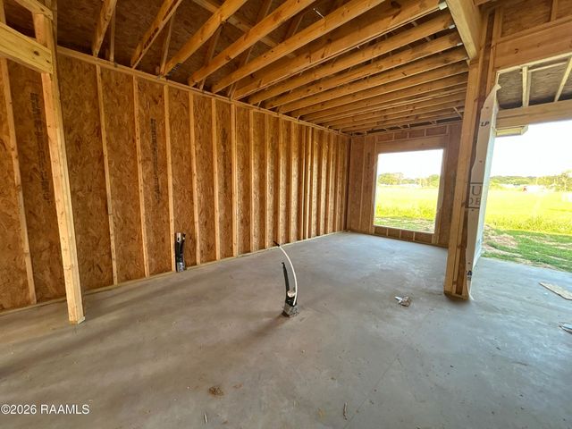 401 Grand Oak Drive, Broussard, LA 70518