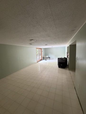8042 73rd Street S, Cottage Grove, MN 55016