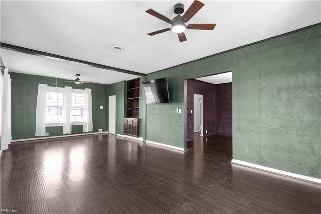 41 Messick RD, Poquoson, VA 23662