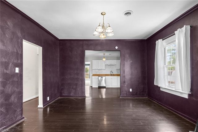 41 Messick RD, Poquoson, VA 23662