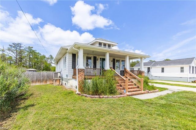 41 Messick RD, Poquoson, VA 23662