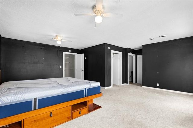 41 Messick RD, Poquoson, VA 23662