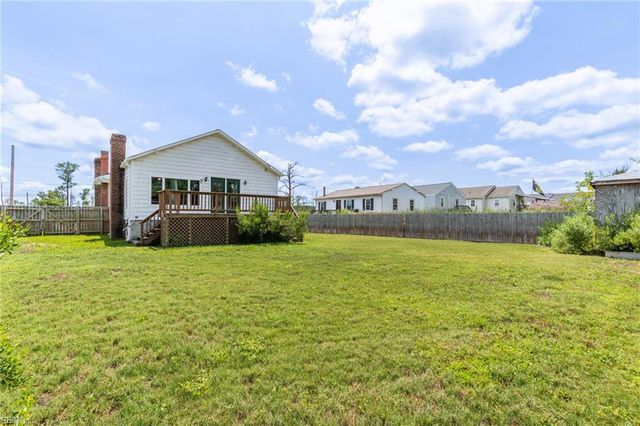 41 Messick RD, Poquoson, VA 23662