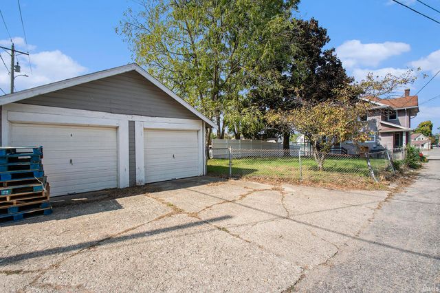 419 W High Street, Elkhart, IN 46516