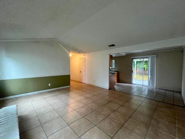 3116 Trudi Way, Modesto, CA 95354