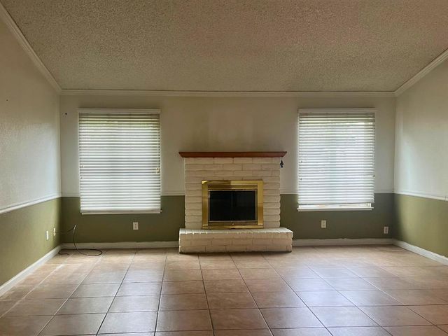 3116 Trudi Way, Modesto, CA 95354