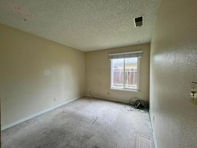 3116 Trudi Way, Modesto, CA 95354