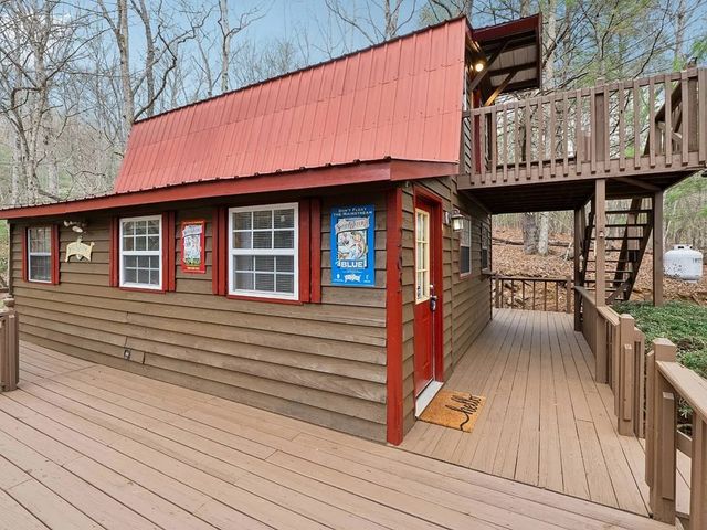 265 Wits End Way, Cherry Log, GA 30522