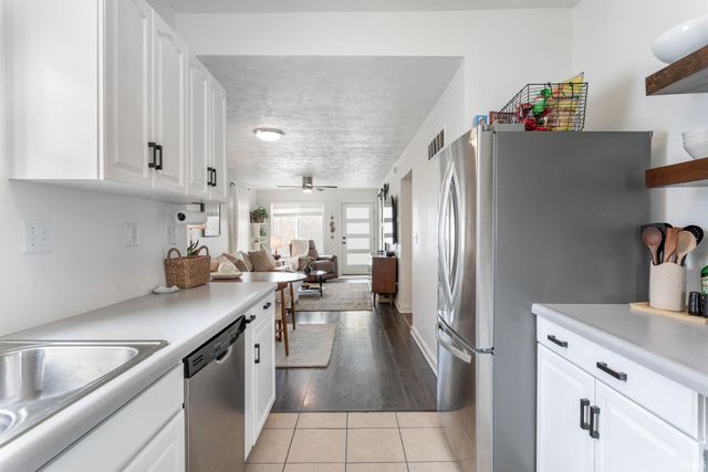 1749 Linden Avenue, Mishawaka, IN 46544