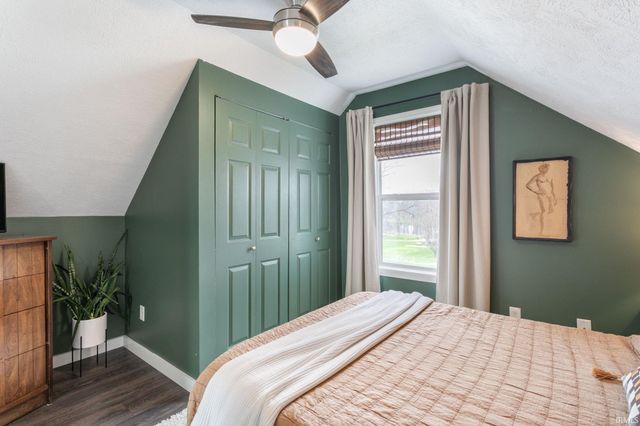 1749 Linden Avenue, Mishawaka, IN 46544