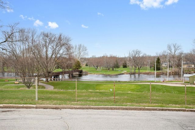 1749 Linden Avenue, Mishawaka, IN 46544