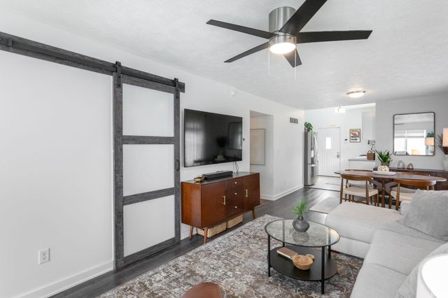 1749 Linden Avenue, Mishawaka, IN 46544