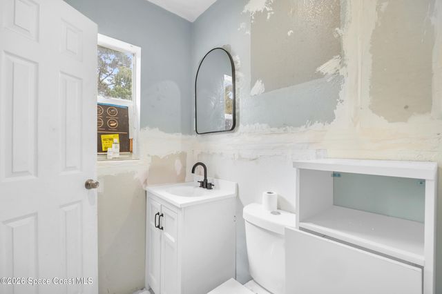 1306 S Lakemont Drive, Cocoa, FL 32922