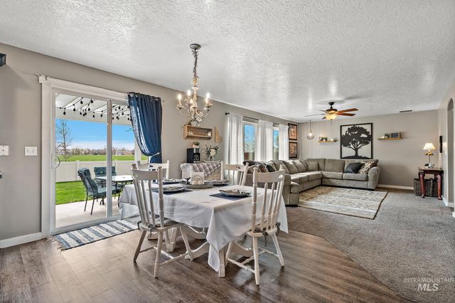 2801 W Lost Rapids, Meridian, ID 83646