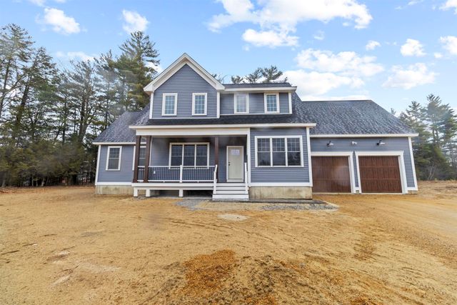 8 Stone Creek Drive, Brentwood, NH 03833