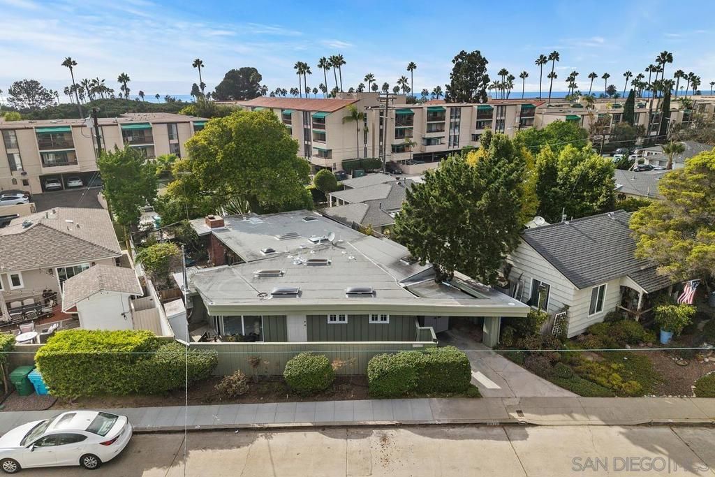 6319 Electric, La Jolla, CA 92037 — photo 3